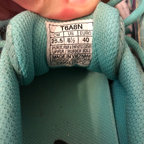 Mint green Asics! Excellent condition! - Picture 4 of 4